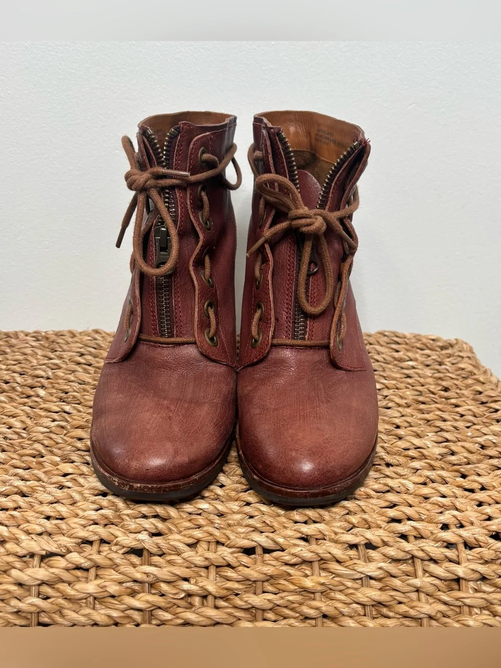 Kork Ease Kalpana Burgundy Leather Ankle Boots Size 7.5